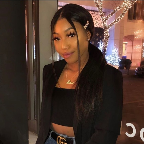 PRETTY PRIVILEGE - Picture 3 of 3